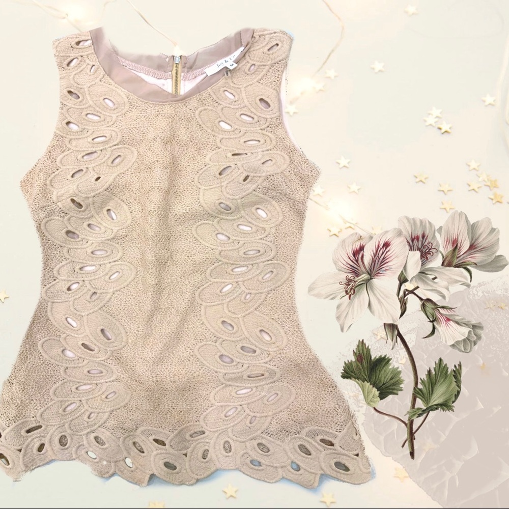 Joy and Co - Lined beige top